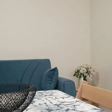 59 Apartment *